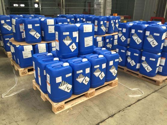 AVS Gefahrgutverpackung international